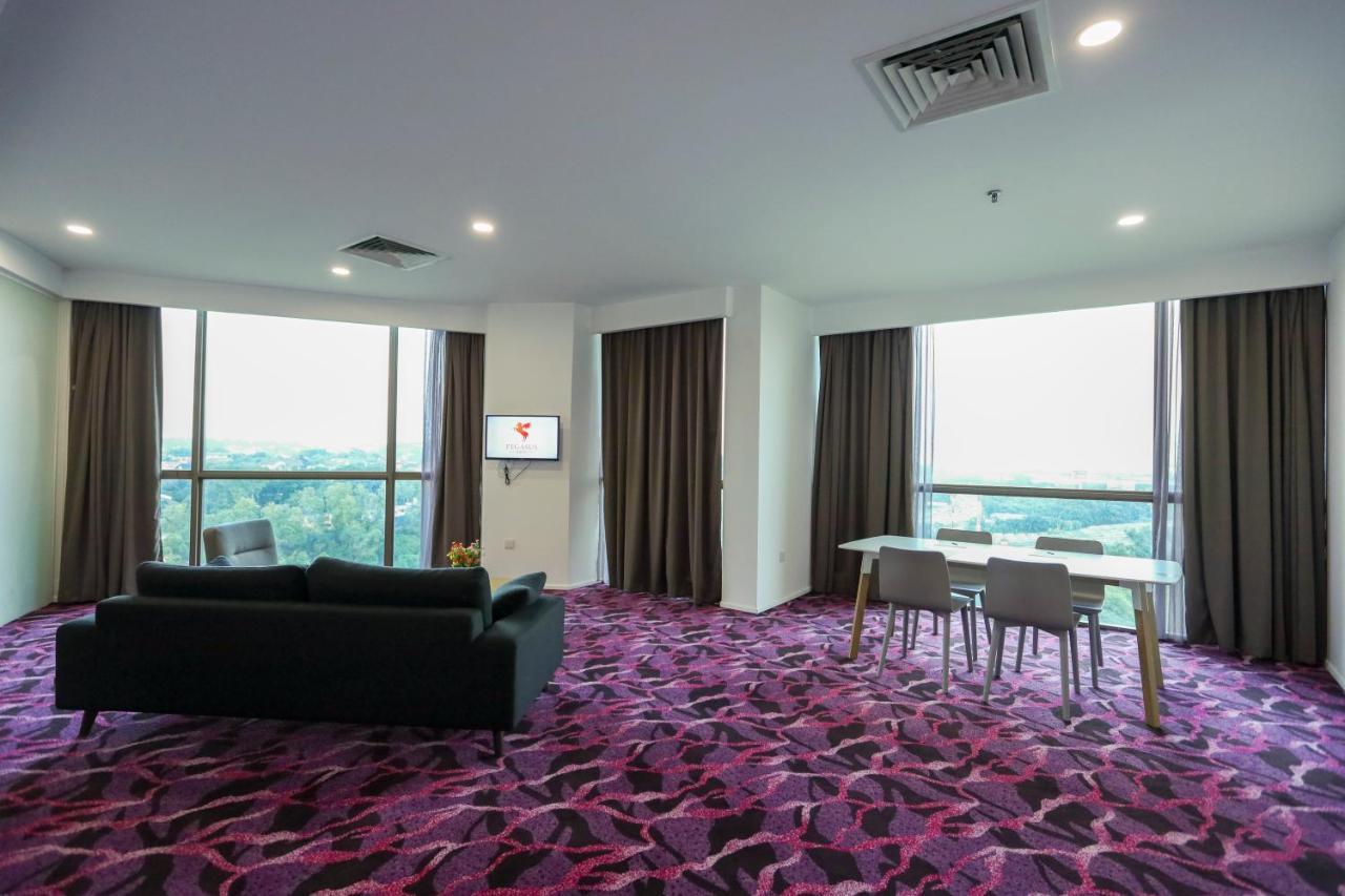 Pegasus Hotel Shah Alam Exterior photo